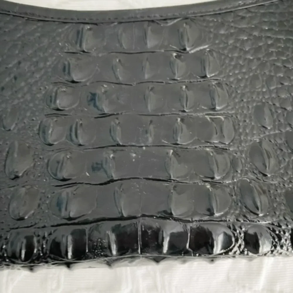 NWOT Brahmin Black Crocodile Shiny Leather Shoulder Bag - Picture 4 of 12